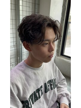 ウム(UMM) 無造作センターパート