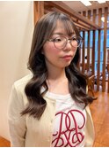 オリーブベージュ