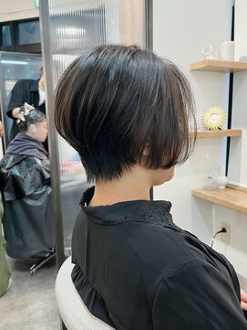 シア 綾瀬店(SHEER) くびれ前下がりショート