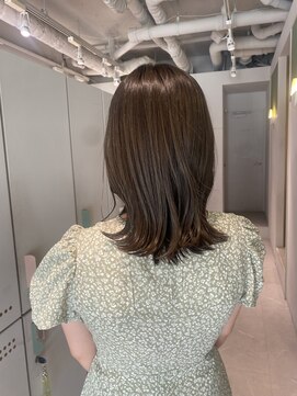 ムーム(Momb) 柔らかオリーブ