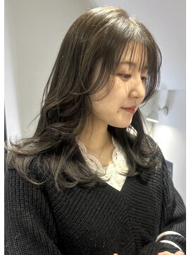 トレス(TRESS) レイヤー/顔まわりレイヤー/顔まわりカット/ブリーチなし