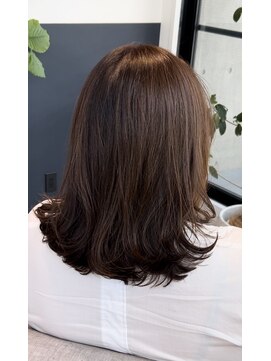 オーケストラ(Orchestra) くびれレイヤー　グレイカラー白髪ぼかし40代50代