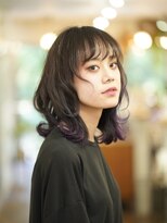 カーティス ヘアサロン(Kurtis HAIR SALON)&nbsp;レイヤースタイルのグラデーションカラー