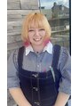 レイフィールド 長嶺店(RAY Field) 小佐井 悠未