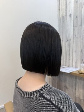 切りっぱなしボブ