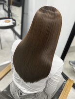 ダーツ(darts) darts_Ukyo/柔らかミルクブラウンカラーで透明感と軽やかさを!