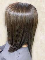 ヘアーサロン ティアレ(hair salon Tiare)&nbsp;切りっぱなし似合わせカット大人可愛い艶カラーロングヘア
