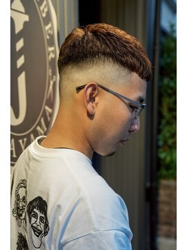 ジェイソン(JASON) 濡れパン、クロップフェード、スキンフェード
