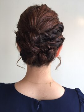 ピエドプール(PiED DE POULE) ロープ編み*お呼ばれヘアセット