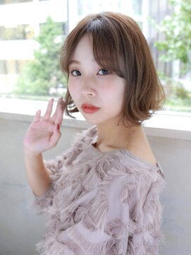 ルティア(Lutia) 切りっぱなしボブ 流しバング 外ハネ★★