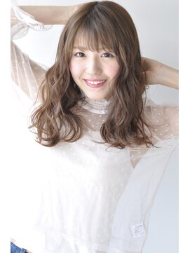 ヘアーアンドエステティック ヴェリス(hair&esthetic Velis) 【Velis】波巻きウェーブベージュカラーセミロング♪