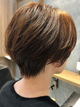 ティアム(TIAM)の写真/cutに定評があるsalonだから実現できる仕上がり☆再現するのに最も大切な乾かし方・巻き方までレクチャー◎