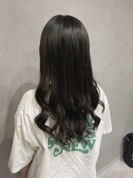 アンダーグラウンド(_ground) ベリーショートからのシールエクステ