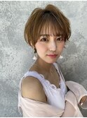 ボブカーキグレージュマッシュショート大人かわいい