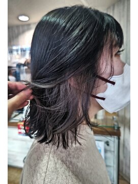 カムバイネオリーブ 溝の口店(Cam by neolive) 【溝の口美容室　cam by neolive 　インナーカラーグレー】