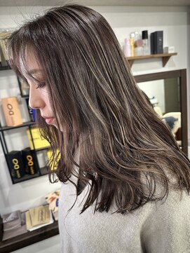 エメヘアデザイン ルイス(Aimer Hair Design Lewis) 大人ハイライト