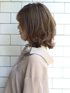 ザザ シンジュク(ZA/ZA shinjuku) ふわっときゅっと【大人カジュアルミディ】