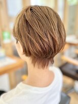 ポルム パプリカ(polum paprika)&nbsp;大人可愛いハイトーンベージュまるみシルエットショートボブ