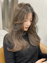 サイン 渋谷(SIGN)&nbsp;ザクザクレイヤーカット巻き方簡単ミディアムロング韓国渋谷