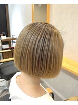 バートランド 白楽(Bertland)&nbsp;ハイライト/白髪ぼかし/ブリーチデザイン