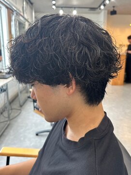 フゥ 宇都宮(FeU) 波巻きパーマメンズパーマメンズヘアツーブロックツイストパーマ