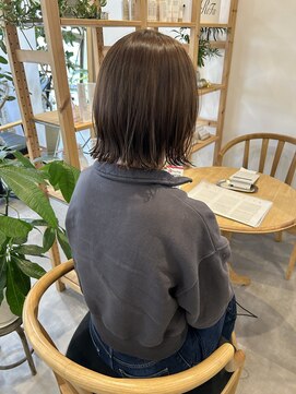 ソラ(SORA.) 切りっぱなし/ボブ/外ハネボブ/20代/30代/40代/くすみカラー