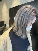 シルバーグレージュ