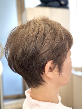 シュヴー 築地(CHEVEUX) 明るい白髪染め/白髪ぼかし/ショート/40代/50代/60代/