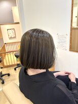 城戸美容堂 オリーブグレージュ