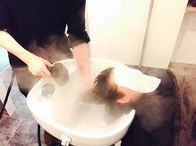 プロの目で厳選した豊富な極潤トリートメント＋スチーム保湿☆[博多]