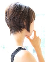 レウナ 外苑前(Reuna)&nbsp;【３０代・４０代・５０代】大人の女性に人気の耳かけショート