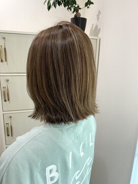 ヘアデザイン ノア(Noa) ミルクティベージュハイライト