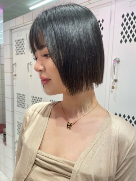 ロンドルーチェ 心斎橋(Lond luce) ダークアッシュ/ミディアムレイヤーカット［髪質改善/縮毛矯正］