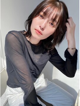 ユーフォリア 池袋東口駅前店(Euphoria) 大人美人外ハネボブショコラアッシュ前髪小顔カットモテ髪