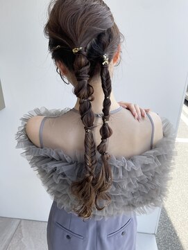 美容室 アイディー i-dee ツイン編み下ろし