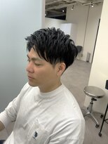 ユニ 江坂(Uni.)&nbsp;メンズショート　アップバングショート　ツーブロック