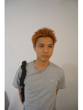 マチルダ(Matilda) オレンジカラースパイキーショート