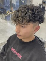 ロンド ローガン 名駅(Lond LOGAN)&nbsp;スペインカールツイストスパイラルスパイキーショートピンパーマ