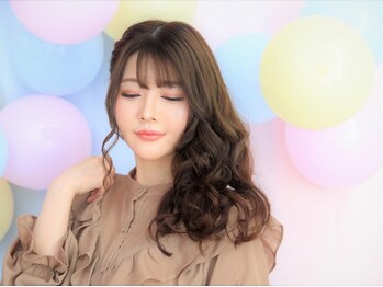ジャルダンドフルー(Jardin de fleurs)の写真/【東新宿/歌舞伎町】巻きおろし1200円～・ポイントメイク1800円～/普段よりちょっと盛りたいときに◎