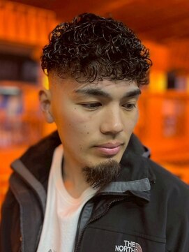 ヒロ銀座 バーバーショップ 札幌本店(HIRO GINZA BARBER SHOP) スペインカール