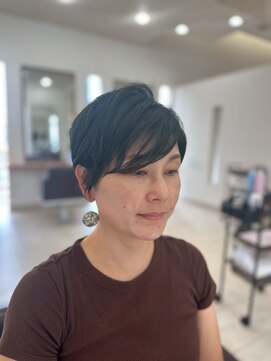 ヴェントフォンターナ(VENTO fontana) ショートカット/顔周りレイヤーカット/ショートボブ/ボブヘア