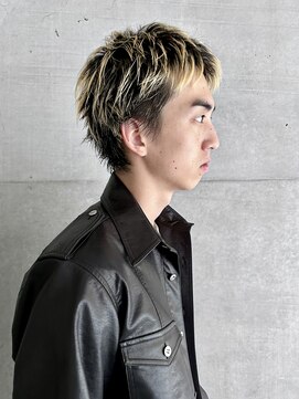 メンズレコ 渋谷(MEN'S LECO) ブルーブラックフェザーパーマ刈り上げセンターパート