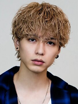 レガシー(REGASEA) メンズハイトーン 波巻きパーマ ケアパーマ ハイトーンマッシュ