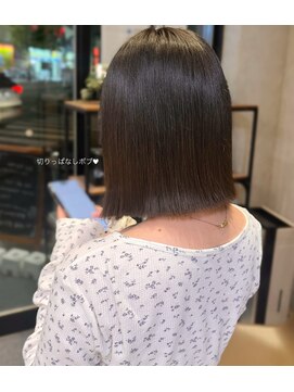 チャンネル(channel) 切りっぱなしボブ