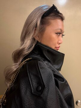 ビュートリアム265(BEAUTRIUM 265) ★ミディアムレイヤー/バタフライレイヤー/グレージュ/銀座20代