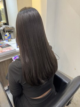 エイト 博多店(EIGHT hakata) チャコールグレー