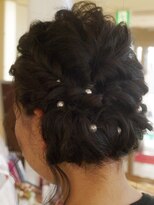 イツミヘアーループ(itsumi)&nbsp;パーティースタイル