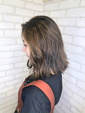 オーストヘアーフィガロ 本通り店(Aust hair Figaro) 小顔CUT×グラデーション×グラデーションカラー【beige】