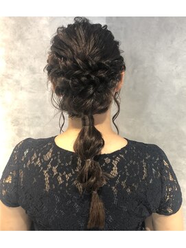 エル ヘアサロン なんば店(eL) eL☆MIKU  編みおろし　ヘアセット