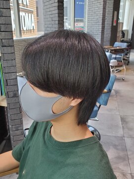 アクシー ヘアーアンドメイク(AXY HAIR&MAKE) センターパート/マッシュウルフ/前下がりマッシュウルフ